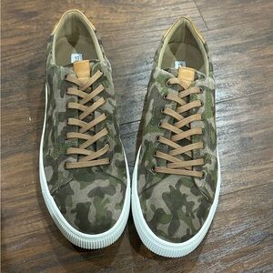 Steve Madden Men’s Camouflage Shoes Size 12
